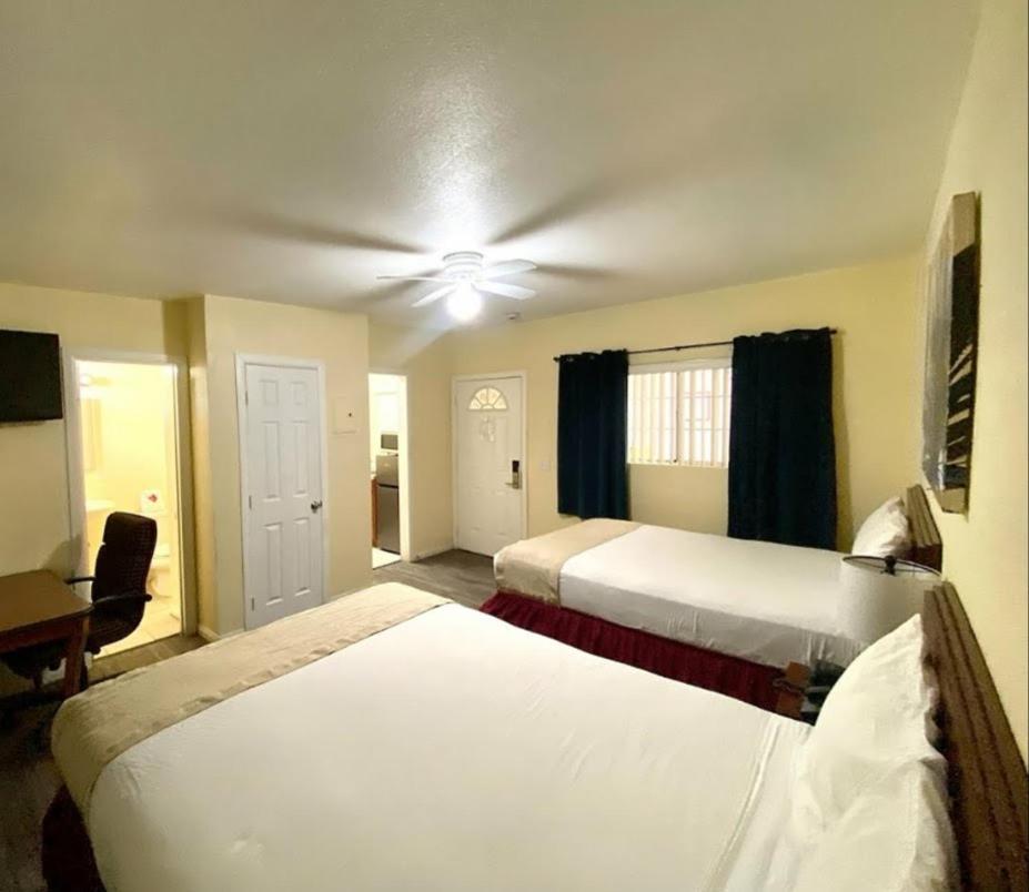 Europa Inn&Suites Desert Hot Springs Eksteriør bilde