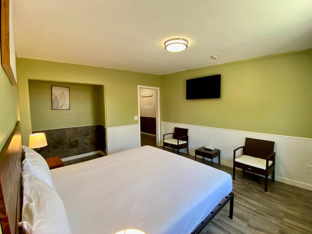 Europa Inn&Suites Desert Hot Springs Eksteriør bilde